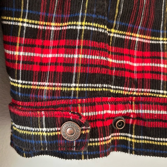 Levi’s • Cropped Black & Red Plaid Corduroy & Sherpa Trucker Jacket Size Medium - Picture 14 of 17